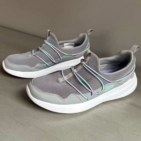Skechers Summits Women Gray Slip On Sneakers Shoe 7 Memory Foam Classic - Picture 1 of 14